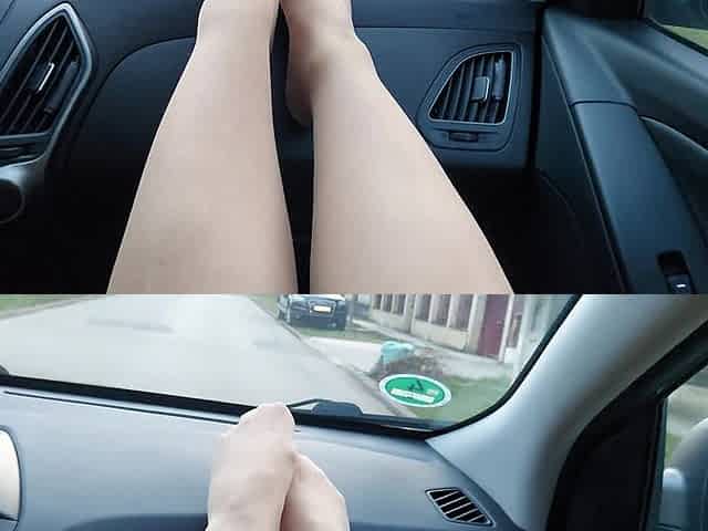 Mature Woman in Nylon Stockings Teases Taxi Driver in the Morning on the Way to the Office