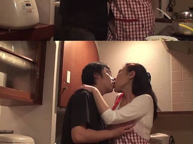 If You're Looking for a Casual Sex Partner, Go for a Woman in Her 50S! -2