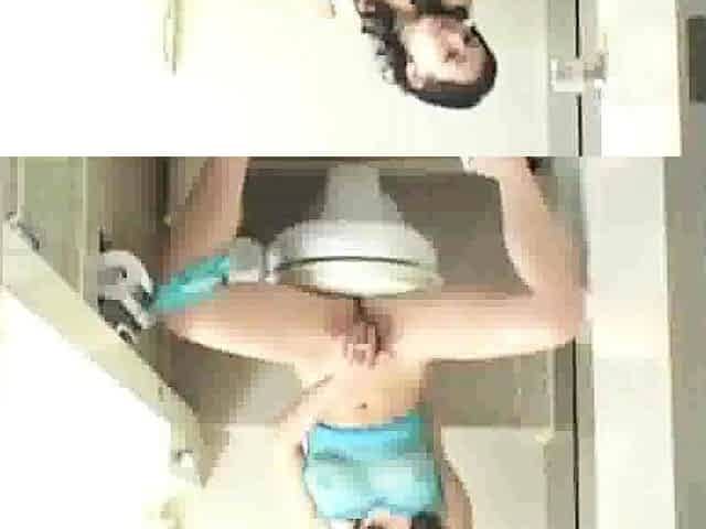 Asian Dewi masturbates, stepsister filming