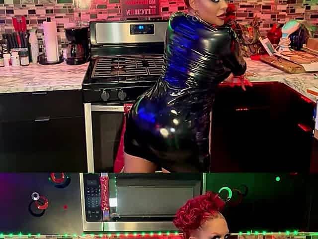 Ms. Red X Gets Hot in the Kitchen