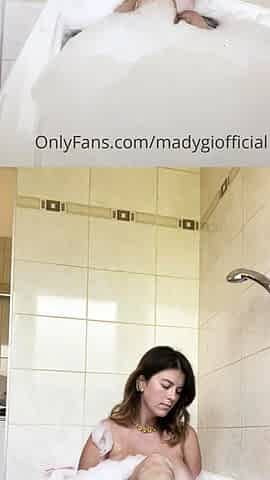 Big boobs milf masturbates with her dildo