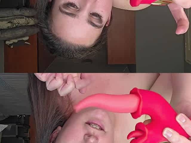 I orgasmed twice with the excellent MOOLIGIRL tongue dildo ELLIE sent by JOYHUB.