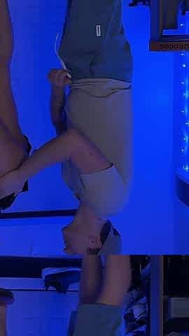 Pizza Delivery Man Fucked Me and Filled My Mouth with Cum