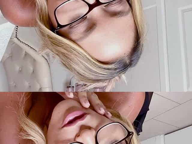 Amateur Webcam Chick Masturbates On Webcam More at