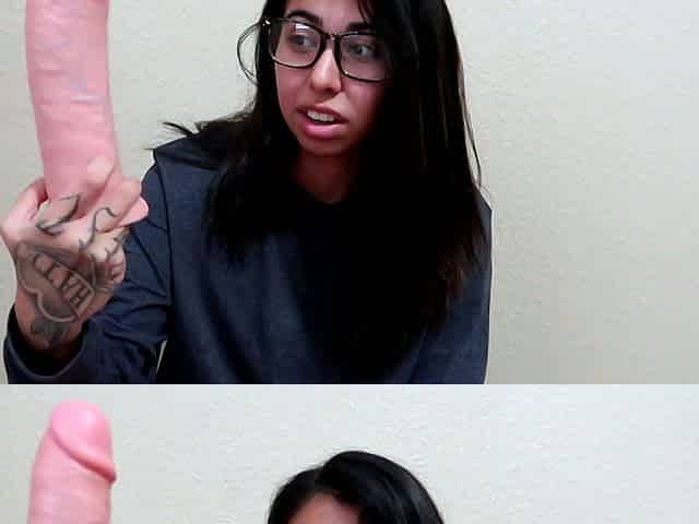 Big boob brunette masturbates on webcam