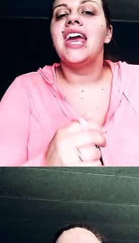Hot Brunette mature Webcam Masturbation