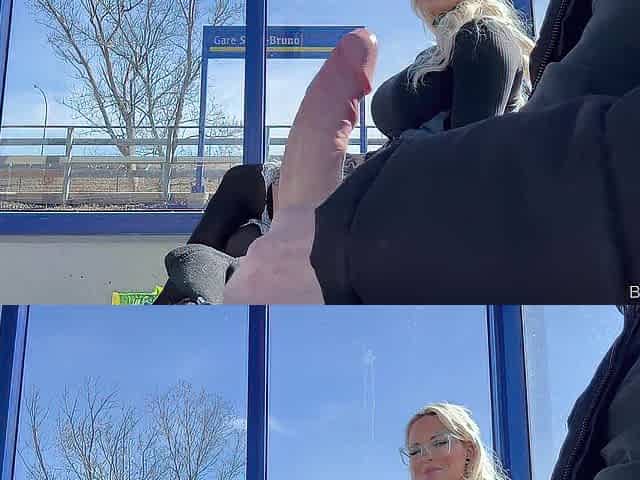 I risked my life sucking this stranger at the teach stop next to people
