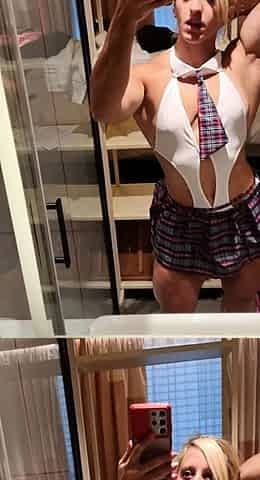 Lovely Blonde With Tight Pussy Masturbate Solo