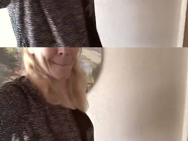 Kinky Blond Gets Her Booty Creamed Whilst Washing a Car