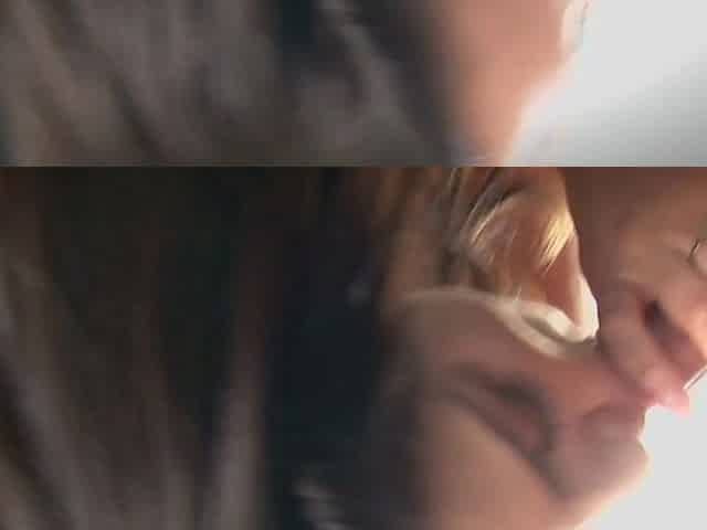 Voluptuous Sunny Leone enjoys passionate blowjob fun