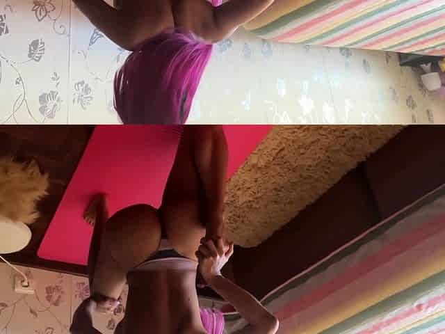 Big boob brunette masturbates on webcam