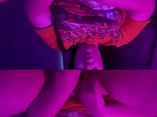 Corpulent Cutie Squirts After playing with sex toy and vibrator