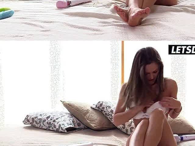 Tiny Melons Dominica Phoenix Enjoyable Vagina Play - LETSDOEIT