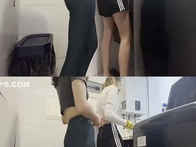 Tengo Ganas De Bajarle Ese Short Corto Y Sucio A Mi Mejor Amiga
