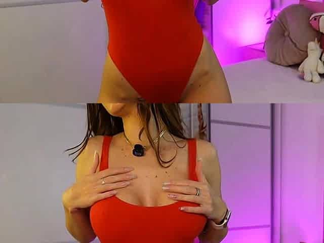 Pierced Tits Chick Teases with Her Pussy