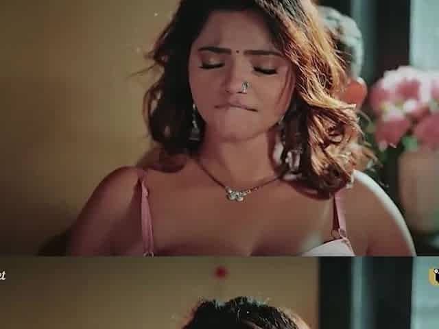Gorgeous Desi cougar erotic video