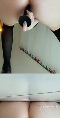 Amateur Webcam Teen Masturbates And Teases