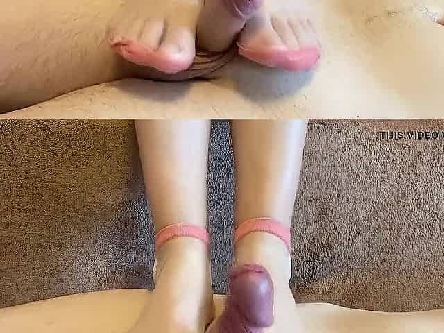 Gentle Footjob in Nylon Socks!cum on Feet!