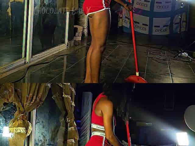 Sexxxy sweeping so I twerk my MOIST BOOTY for you dad!!