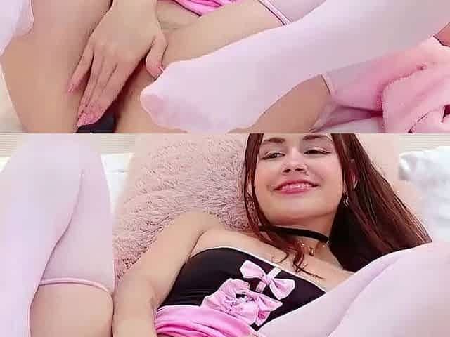 Amateur pantyhouse webcam teen strips and strokes her vagina