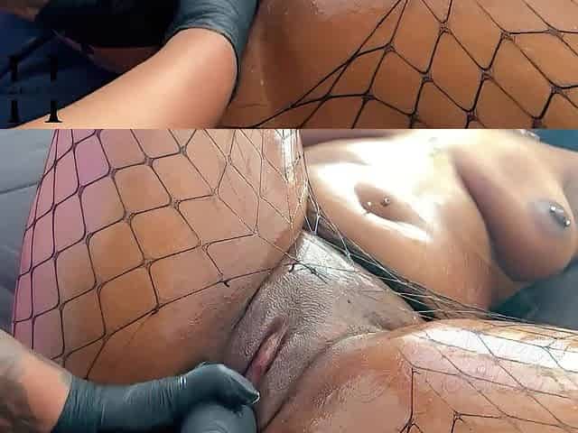 Black finger screwing