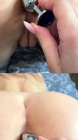 Amateur Mature Blonde Toying Ass And Fingering Pussy