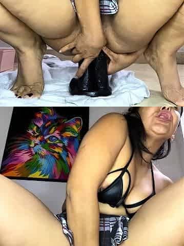 Katie amateur brunette girl toying pussy with a vibrator
