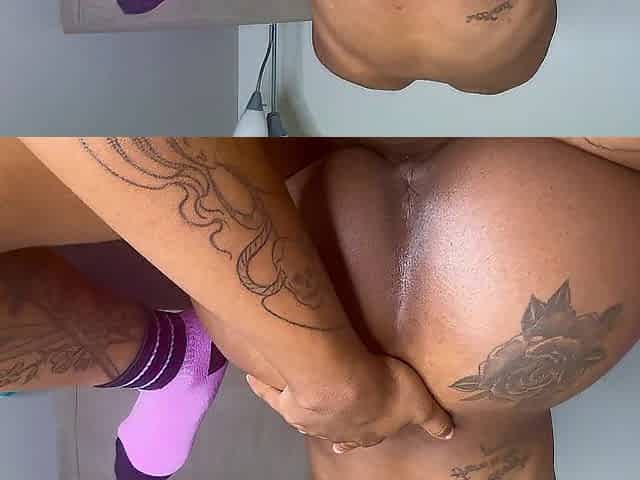 Black lesbian babes scissor and climax