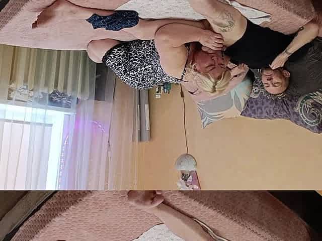 Blowjob From a Neighbor and Cum