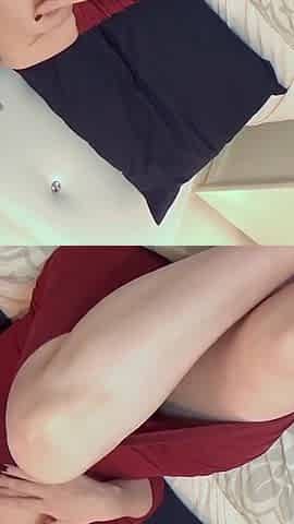 Hot and Busty Hairy Pussied MILF Takes Selfies While Masturbating