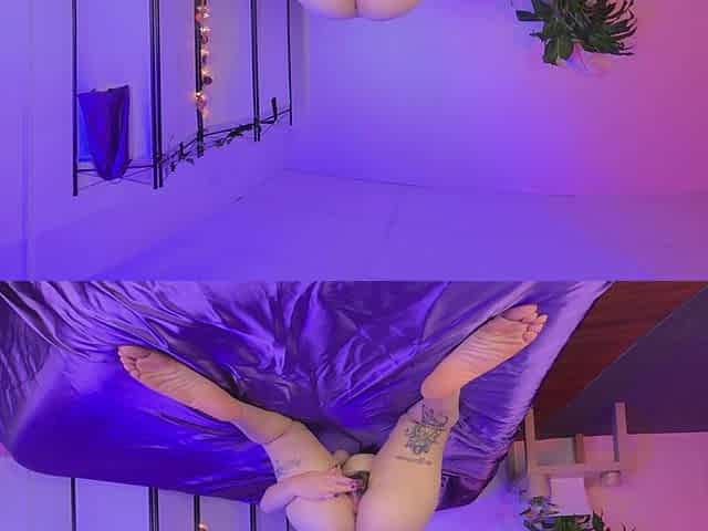 Hairy Erotica - Light Skinned Hairy Ebony Spread and Ass Gaping