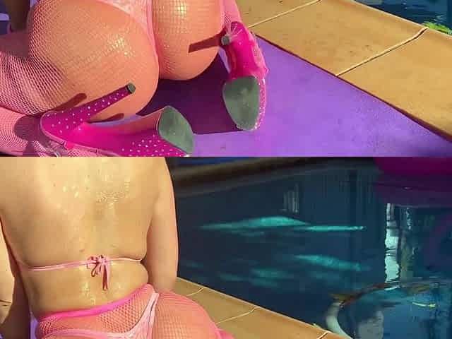 Blonde MILF with Big Boobs Playing Cam Free Porn