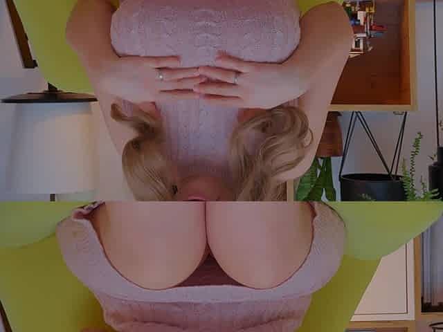 Chubby MILF in Tight Dress Without Underwear Opens Legs.