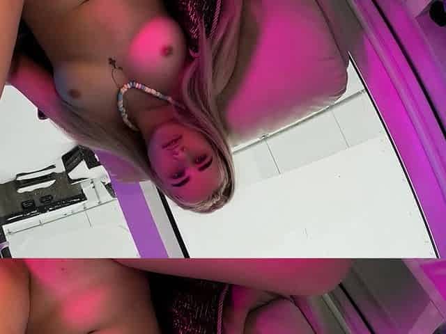 Hot Blonde Spreads Wide for Intense Fucking Machine Action