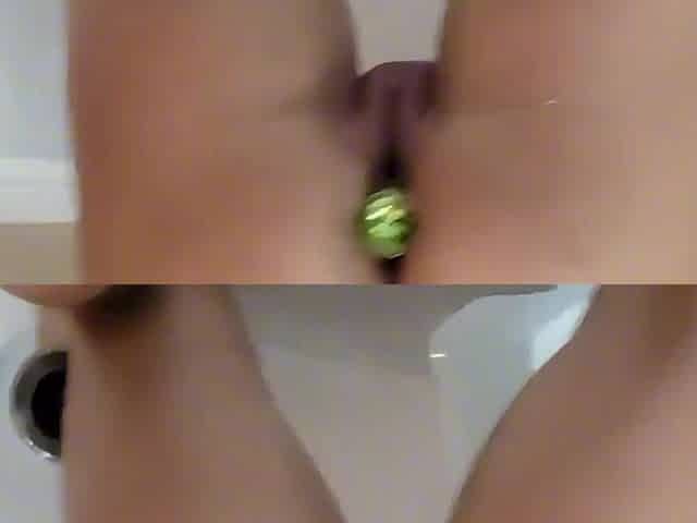 Aged woman cheats on spouse with boss in bathtub