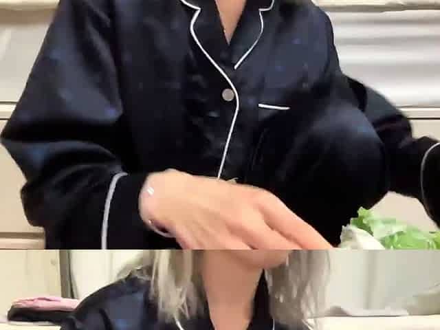Blonde teen solo stripdance