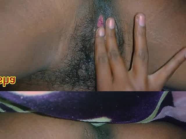 Desi Hot Housewife and Big Hole by Handjob with Fingering