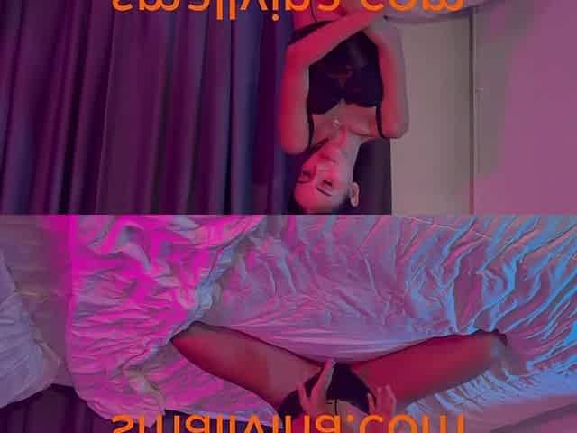Sexy Cute Beauty Butt Twerking Solo Cum