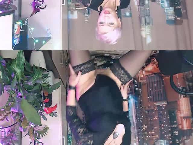 Aged livecam doxy literally tears her butt in a intimate show! Super backdoor closeup!