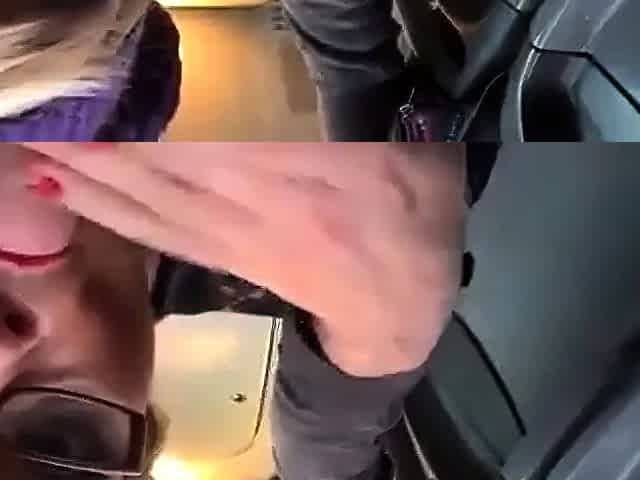 Deutsche Amateure geben Gruppen-Blowjob im Bus