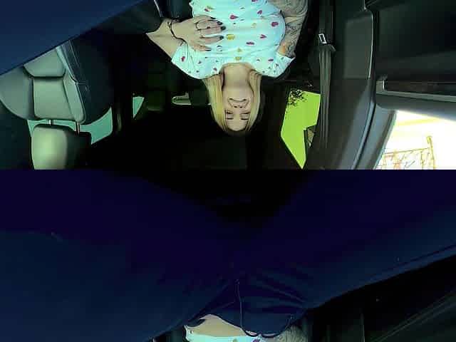 Large butt teen masturbate in front seat