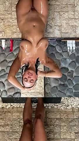 Kira Queen Shaves Pussy and Grinds It in the Shower!