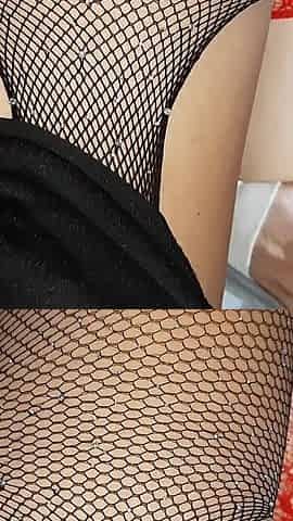 A Cuckold Watches and Masturbates as His Wife Receives Cunnilingus