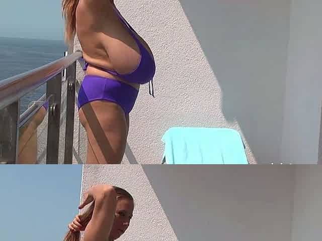 Big boobed Memphis masturbates in a bodystocking