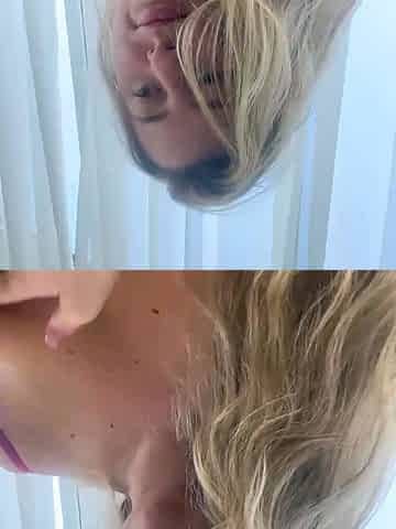 Blonde babe with a big ass and boobs masturbates