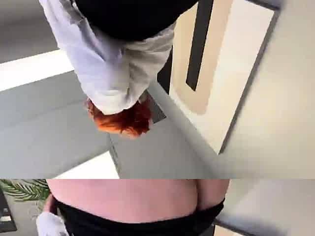 Close up MILF masturbation