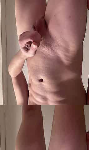 Solo gracious man with abs cums
