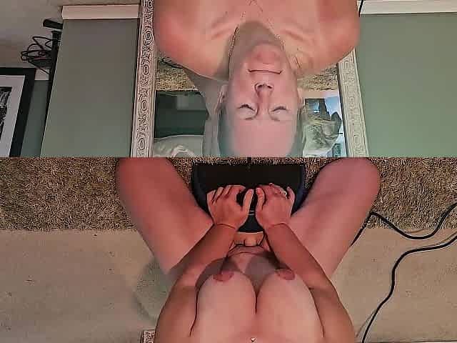 Sybian Sex Toy Gives Me An Intense Squirting