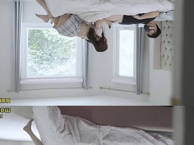 Morning Fuck with a Cute Asian Girl Wearing White Stockings