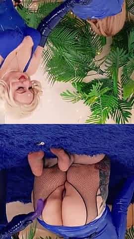 Foot Fetish and Pussy Play Licking Ass Tease Fetish Clothes - Arya Grander